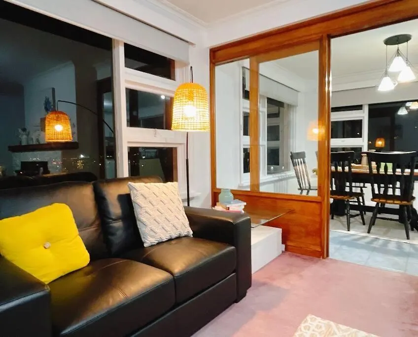 Stunning West Hobart Home- Close To City And Shops